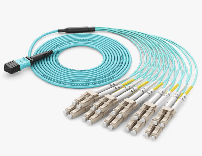 MPO/MTP Fanout Patch Cord